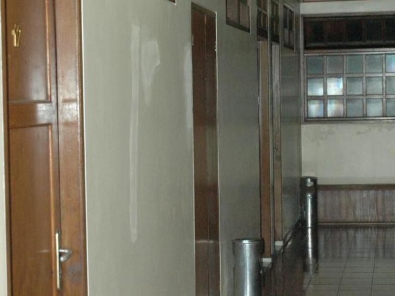 Hotel Bontocinde Makasar Zewnętrze zdjęcie